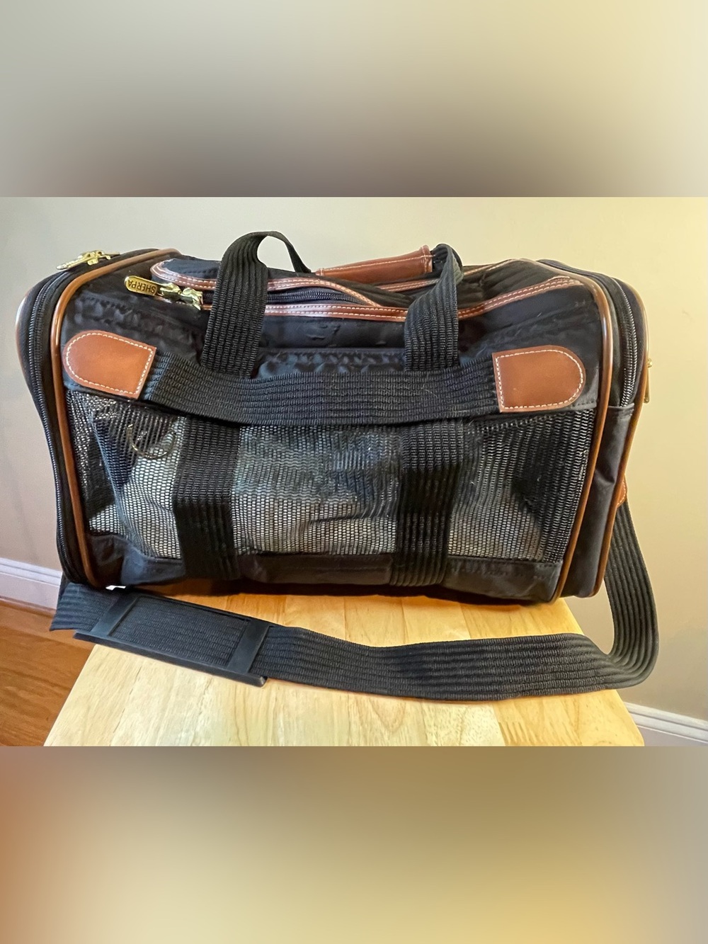 Sherpa Airline Approved Soft Sided Pet Carrier Dog Cat Travel 17 inch Black